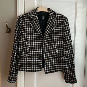 Women’s tweed suit set- cropped blazer with pearl detail, pencil skirt